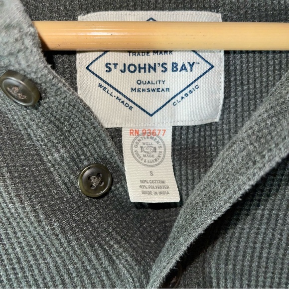 St. John's Bay Gray Button-Up Shirt - Picture 2 of 4